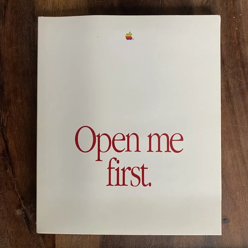 Apple Macintosh SE Owner's Guide Manual w/ Software Floppy Disk Set Vintage